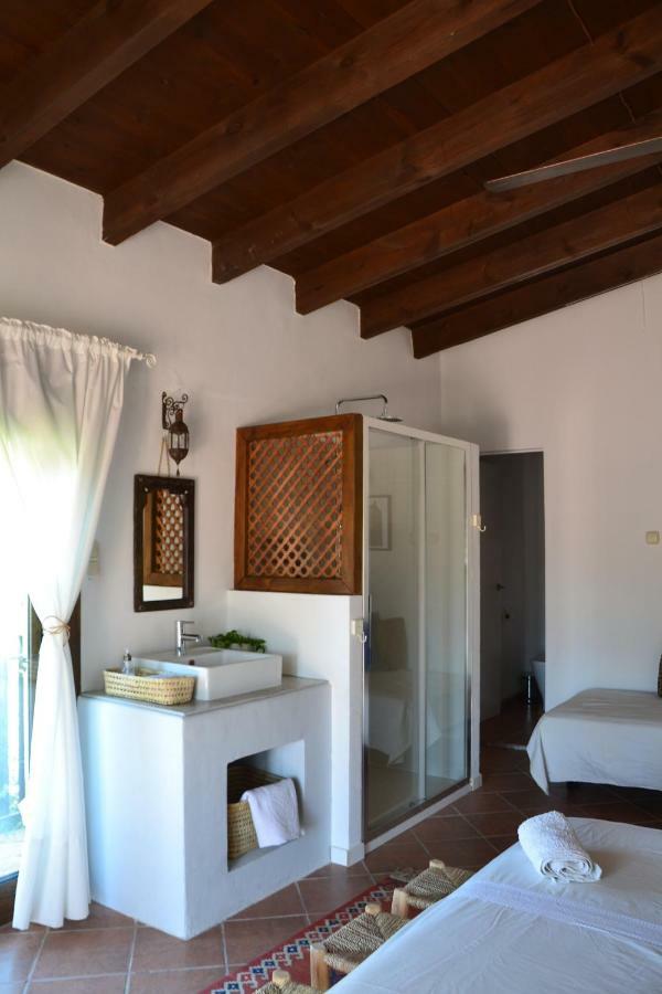 トロクス The African House Bed & Breakfast エクステリア 写真