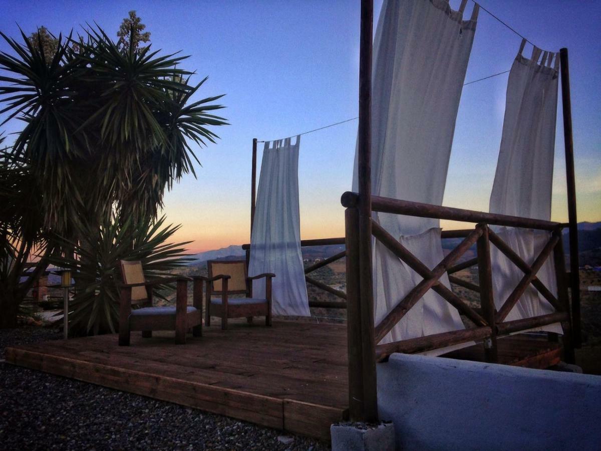 トロクス The African House Bed & Breakfast エクステリア 写真